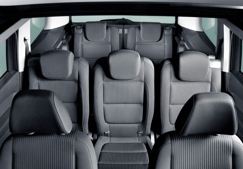 First_glimpse_of_the_all-new_SEAT_Alhambra-Medium-2455.jpg