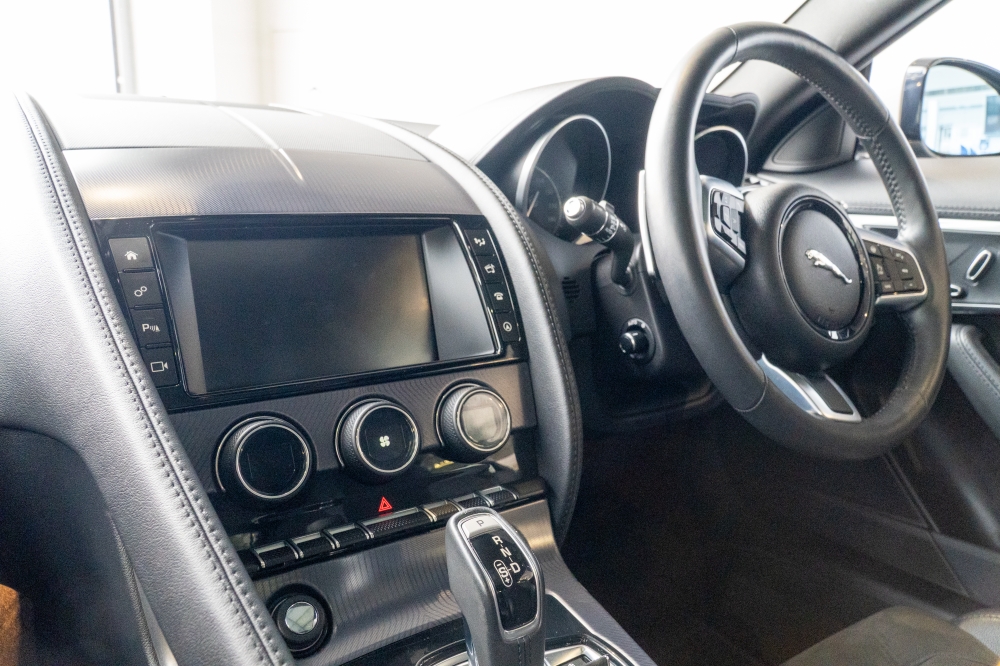 Jaguar F-Type Interior