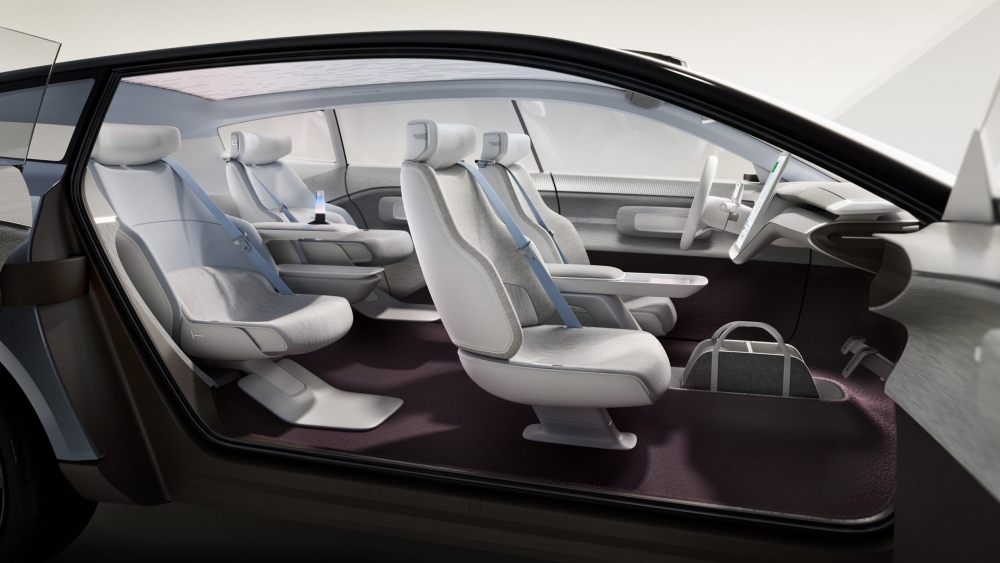 Volvo Concept Recharge Interior
