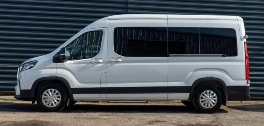 The All-Electric MAXUS eDeliver 9 - 9 or 14 Seat Minibus