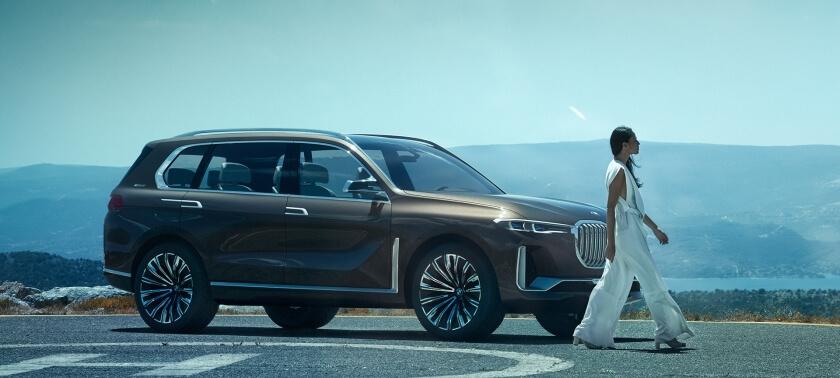 The BMW X7 iPerformance Concept