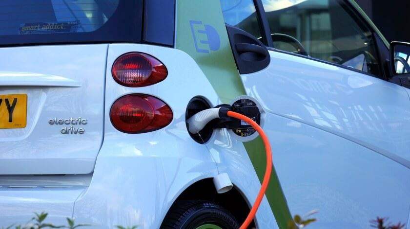 electric-car-charging-station_2.jpg