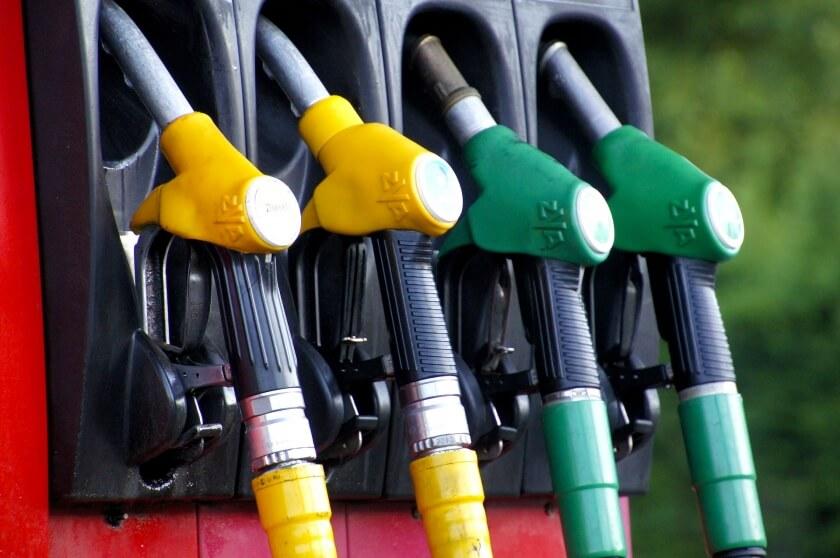 Sales of New Petrol and Diesel Vehicles Banned from 2040